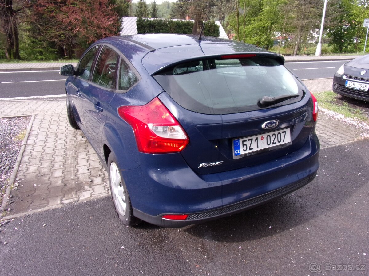 prodam ford focus 1,6 dci 85kw rok 2013 koupené čr - 10