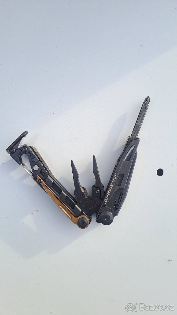 Leatherman MUT - 10