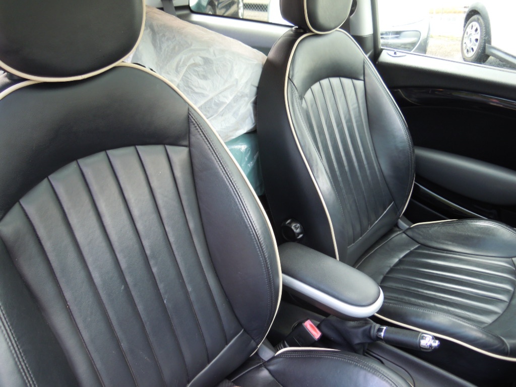 Mini Cooper 1.6D 80kw(109hp) r.v.9/2010 pěkný stav - 10