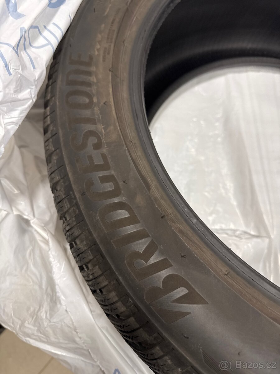 Audi Q8, Q7 Porsche, VW novel letni + zimní 285/45 R21 - 10