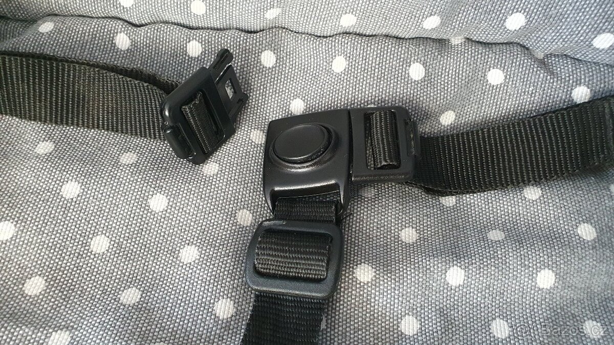 Rostoucí židle dřevěná + výbava - 10