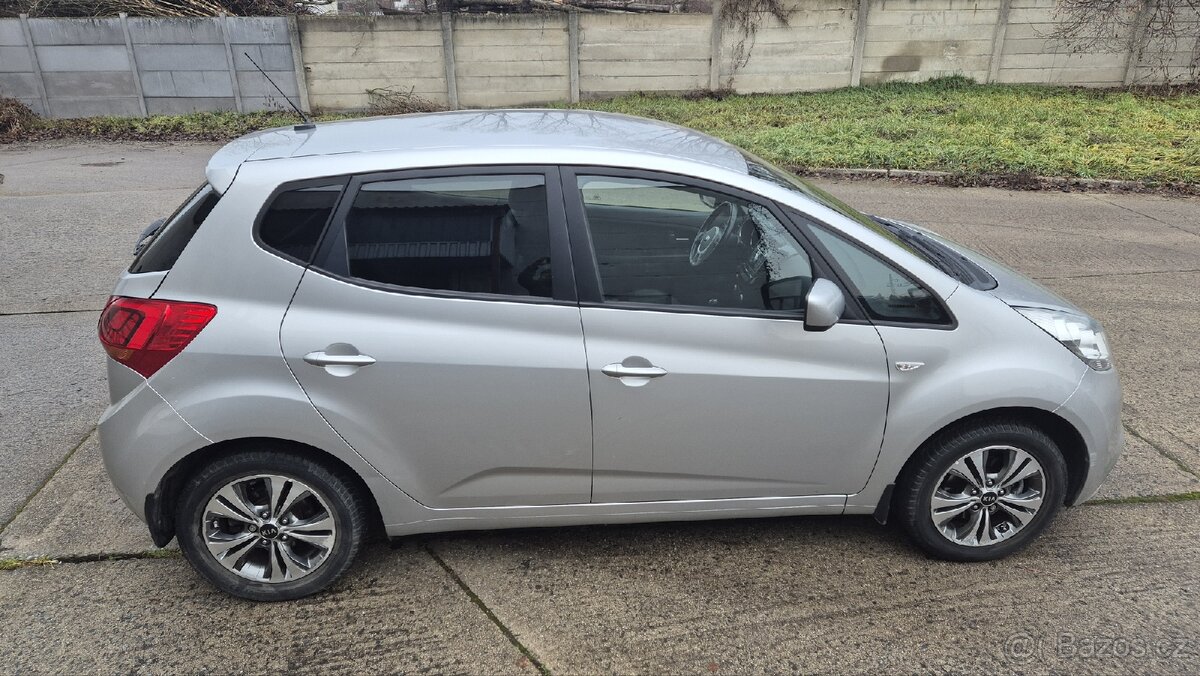 KIA Venga 84000Km - 10