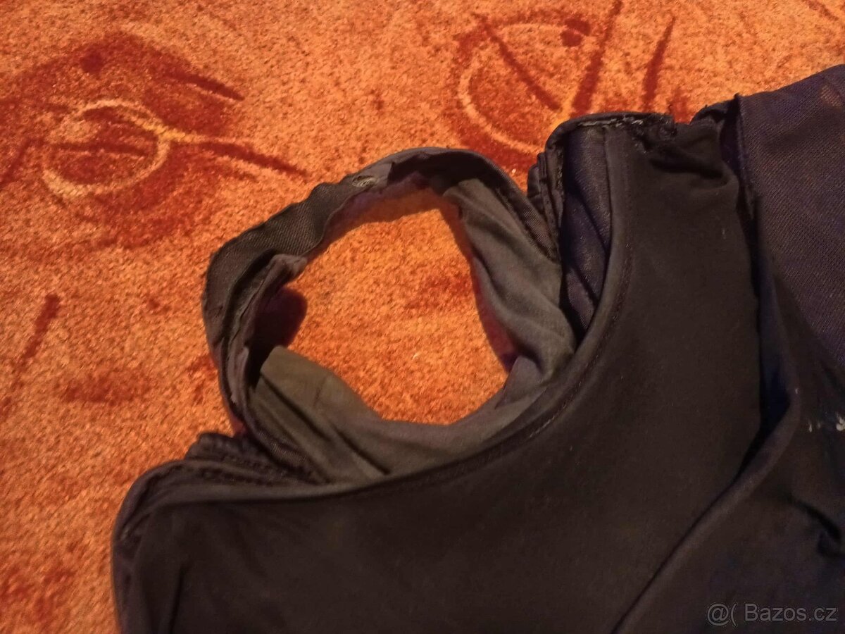 Brankářský nákrčník CCM pro, brankářský chránič krku, senior - 10