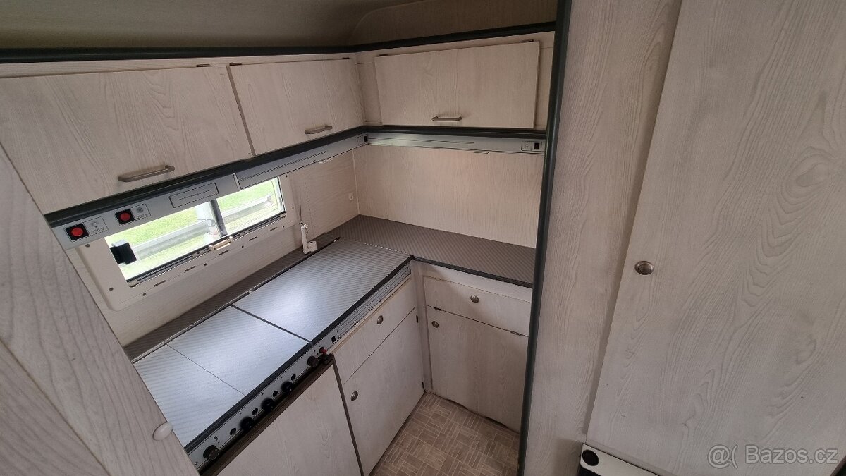 CHATEAU CHIARA 400-STAN-SOLAR+BATERIE-657 kg - 10