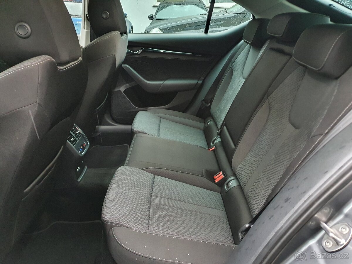 Škoda Octavia 4 iV Sedan 1.4TSI 150kW DSG - záruka Autodraft - 10