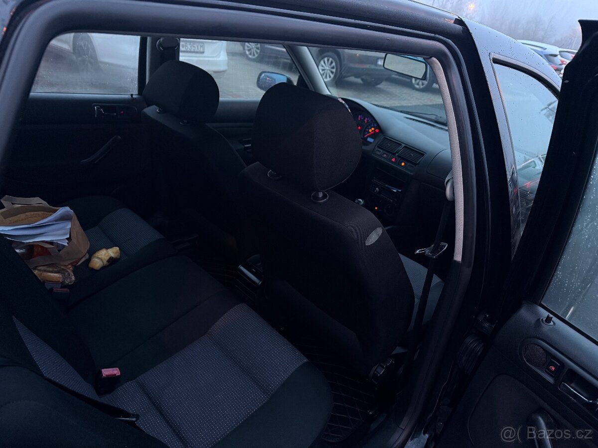 Prodám Golf 4 1.9tdi veľmi dobry stav - 10
