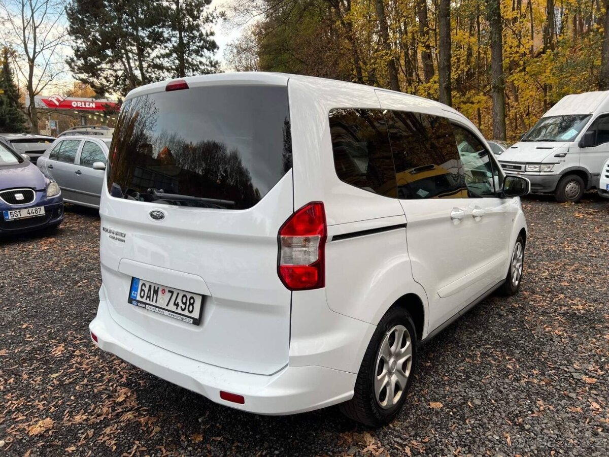 Ford Tourneo Courier 1.5 TDCI 70 kW klima STK 9/27 původ ČR - 10