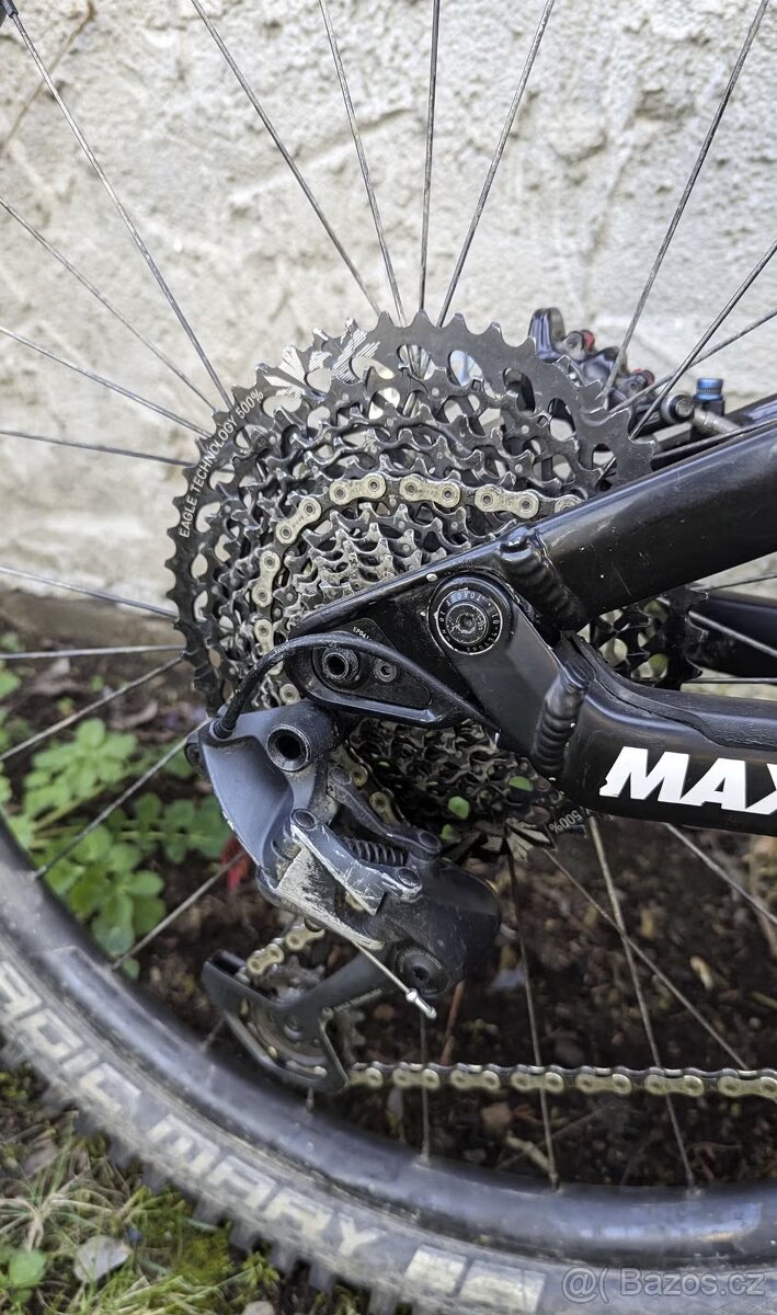 Canyon Torque CF7 vel L - VELKÁ SLEVA - 10