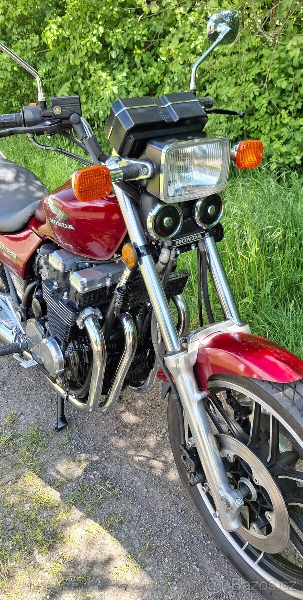 Honda CB 650 SC Nighthawk - 10