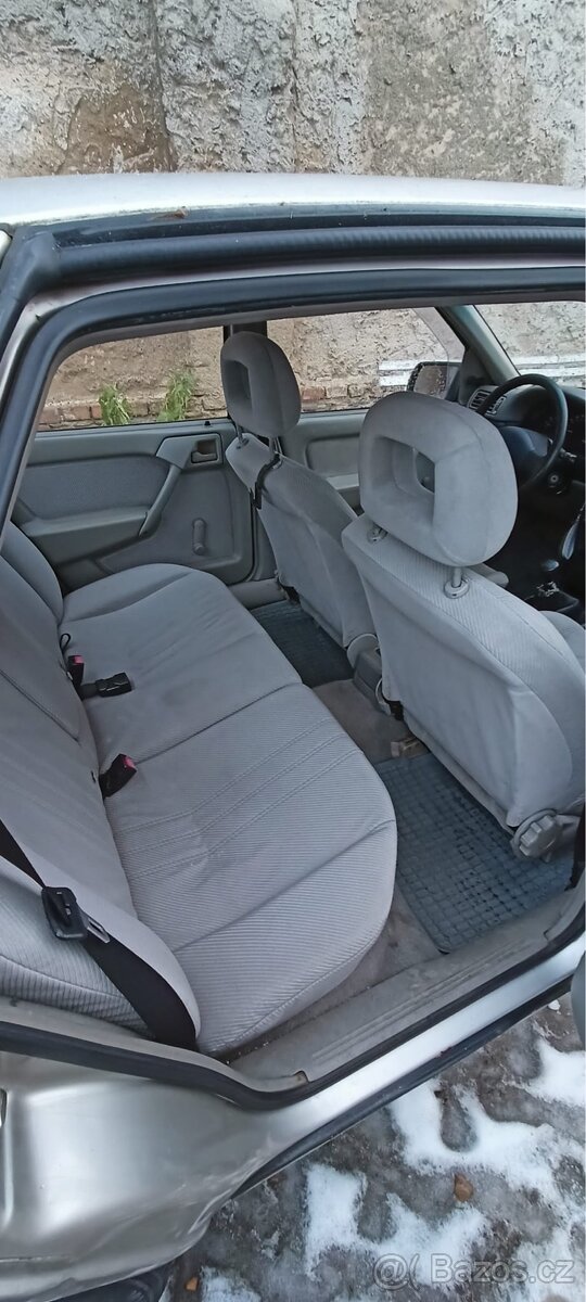 Opel Vectra 1.6i 55kw (1991) - 10