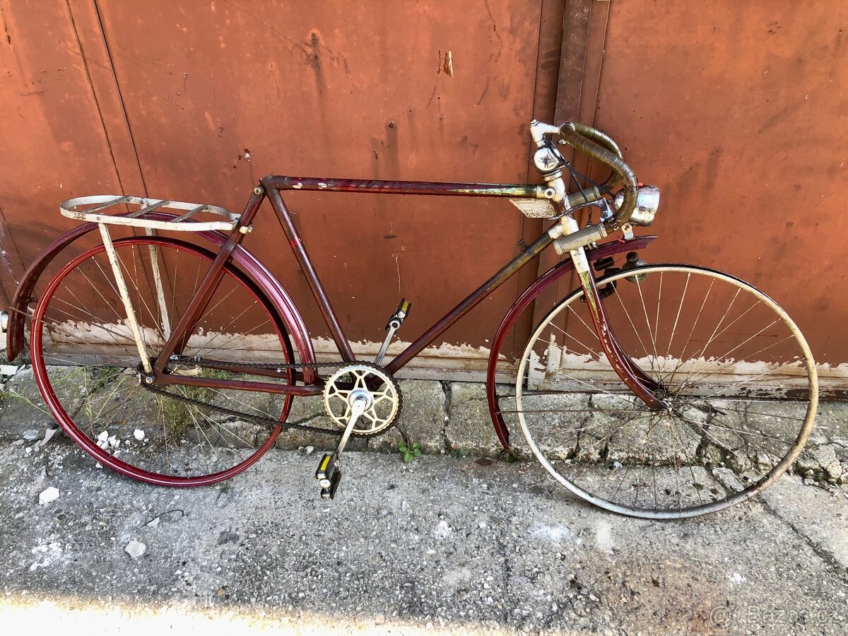 Praporková Zbrojovka červená Sport - 10