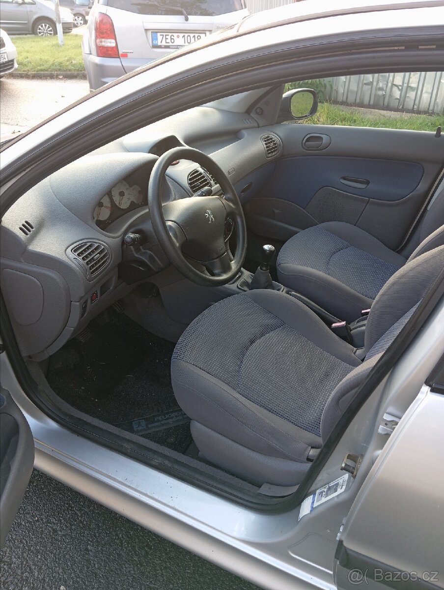 Peugeot 206 1.1 44 kW | 2005 | po velkém servisu | nová STK - 10