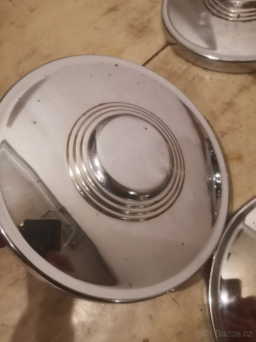 Mezikruží Wartburg 353 + poklice - 10