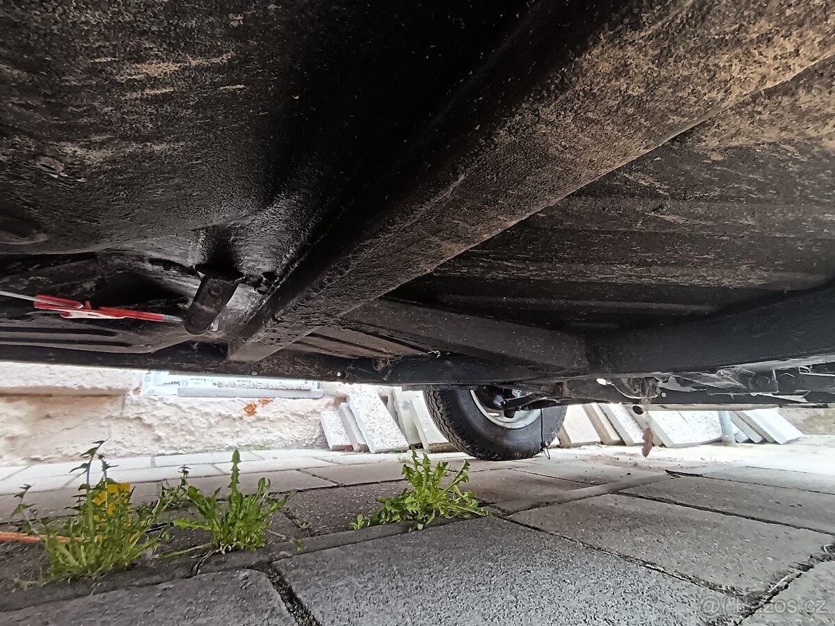 Prodám Trabant 601 - 10