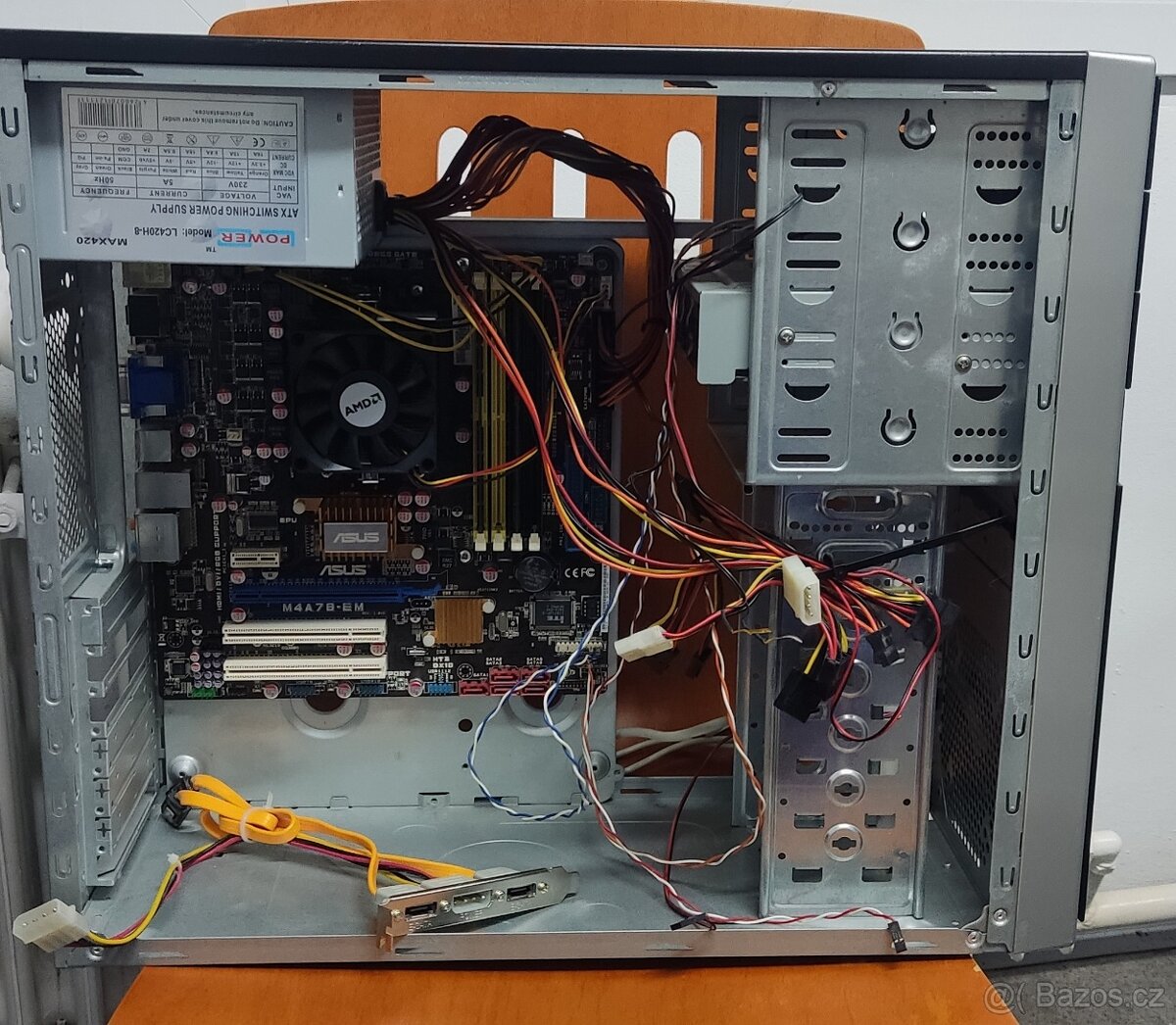 Athlon 64 X2 3800+ + M4A78-EM - 10