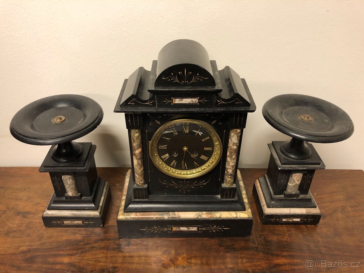 Hodiny se svícny - 10