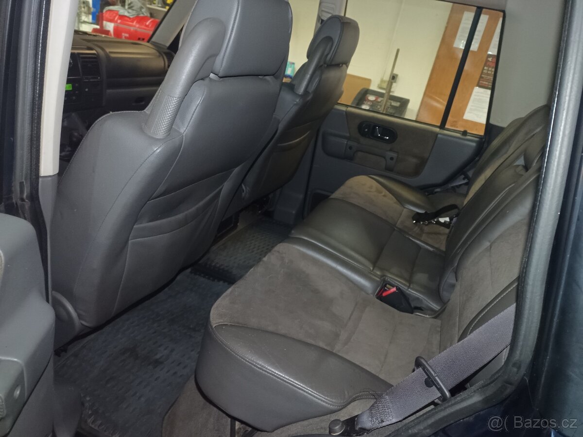 Land Rover Discovery 2 - 10