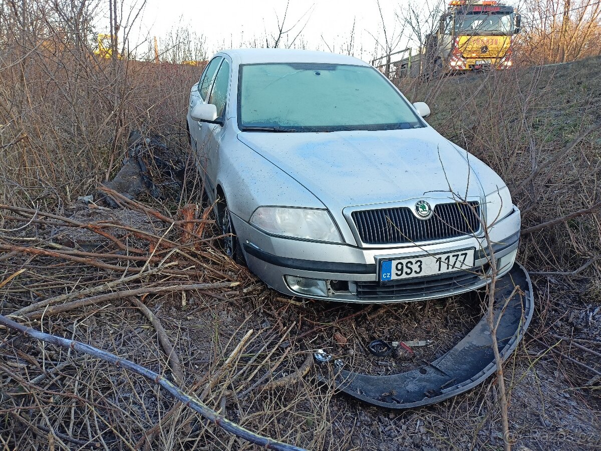 Octavia 2 1.6 mpi Octavia ll - 10