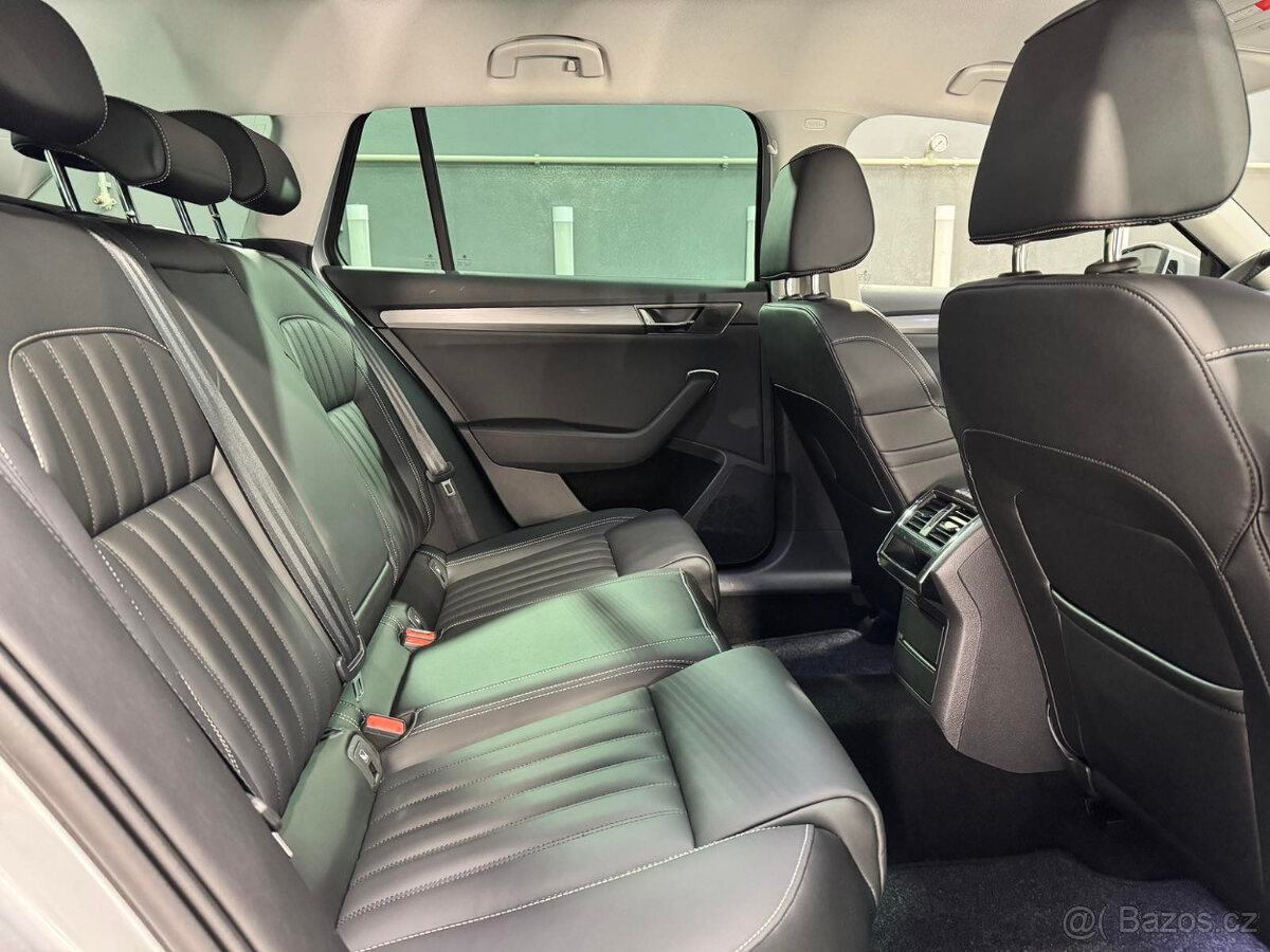 Škoda Superb Combi 2.0 TDI SCR PREMIUM EDITION 4x4 DSG - 10