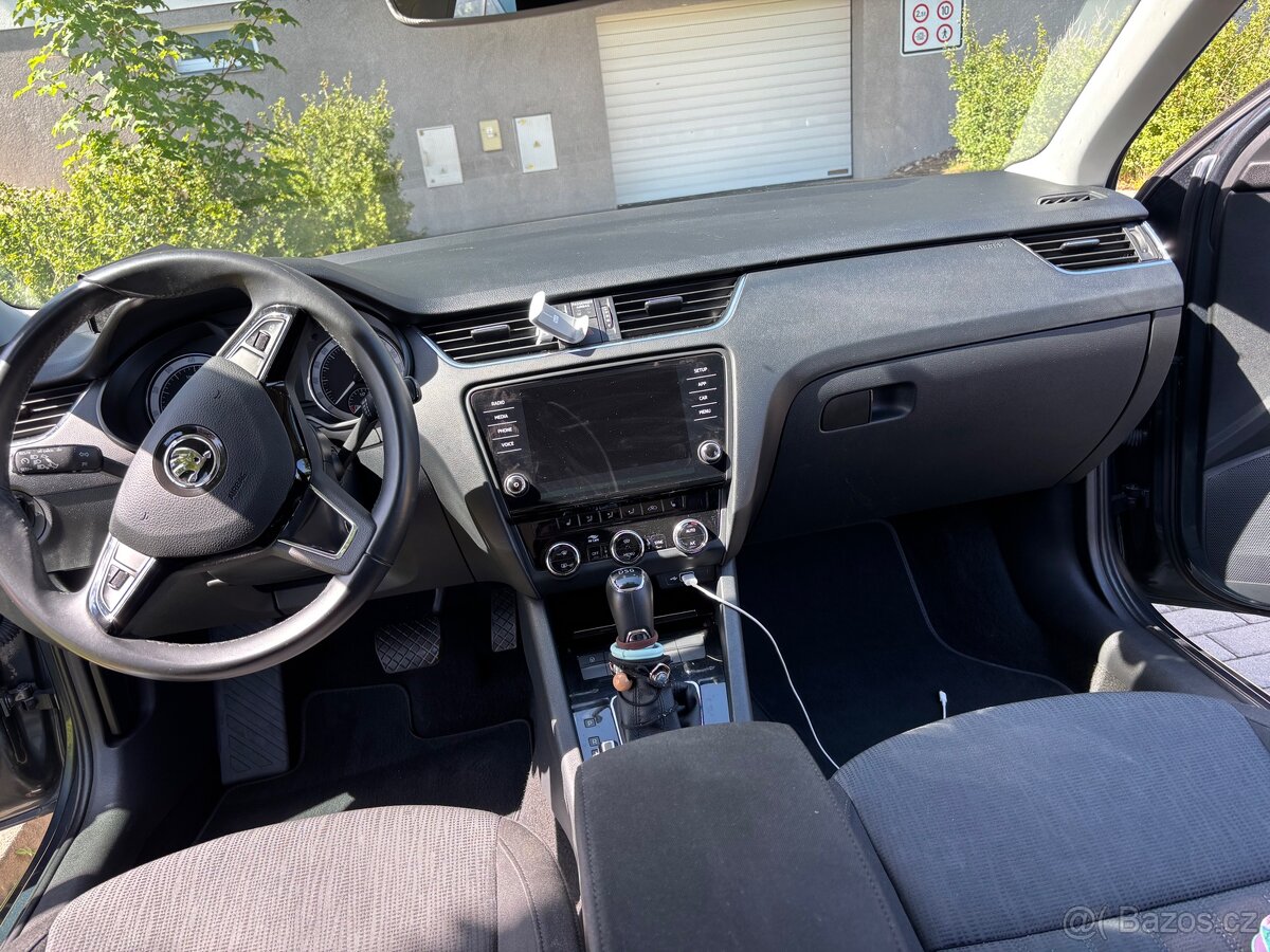 Prodam Skoda Octavia Combi 1,5 TSI 7 DSG - 10