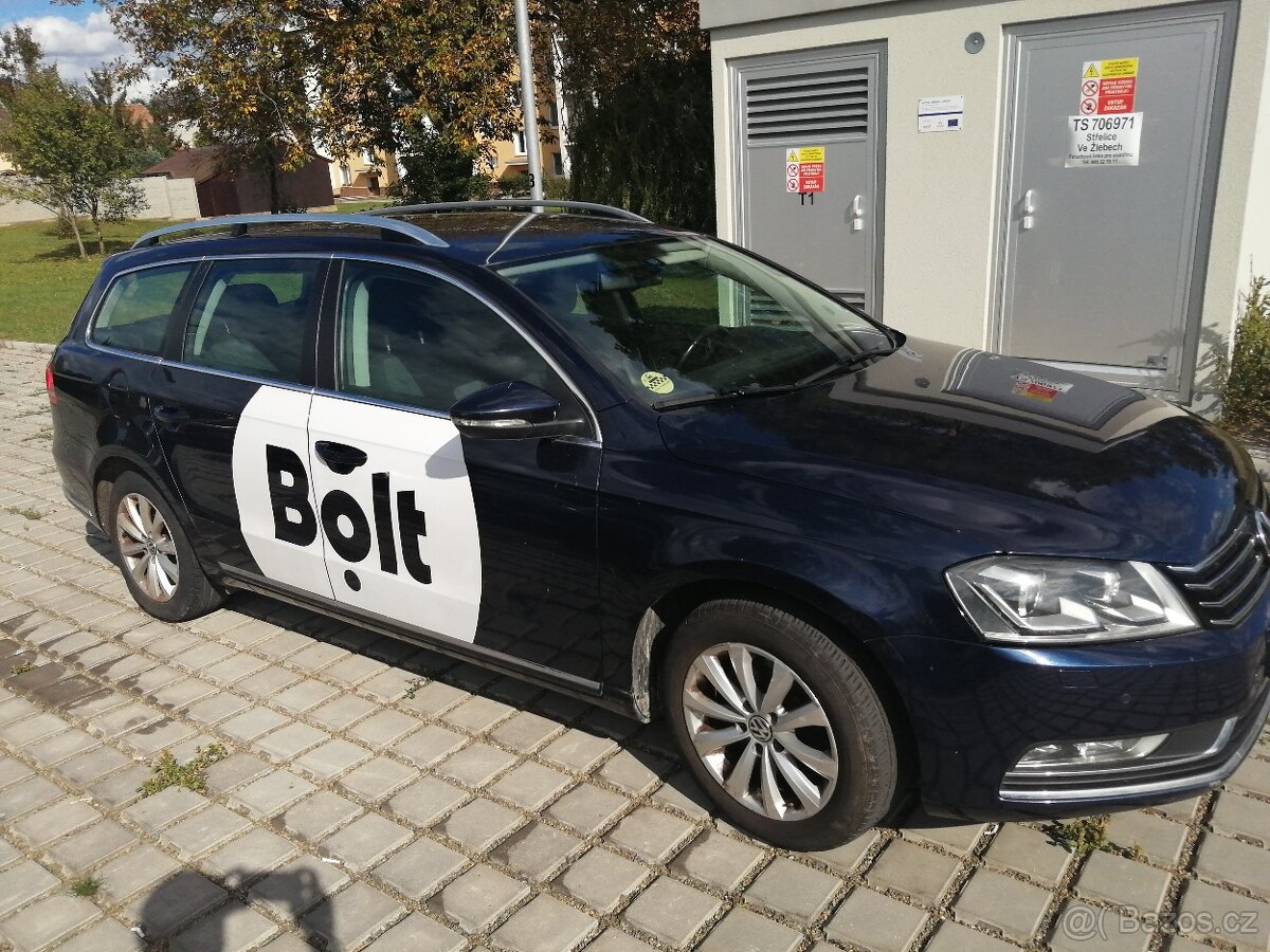 Passat b7 1.4 TSI CNG REZERVACE - 10