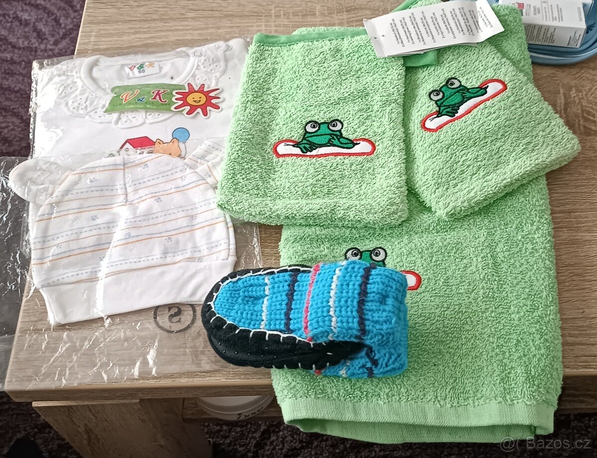 Potřeby pro miminko., povlečení, lahvičky hnízdečko,ple a d. - 10