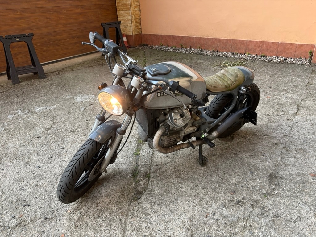 Honda CX500 cafe racer - 10