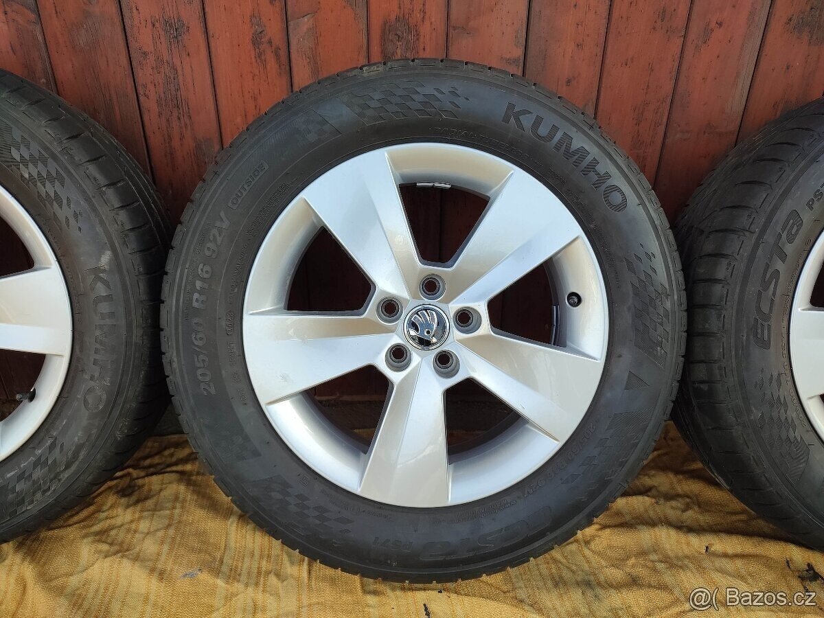 NOVÁ letní sada Škoda Kamiq 5x100 r16 pneu Kumho 205/60 r16 - 10