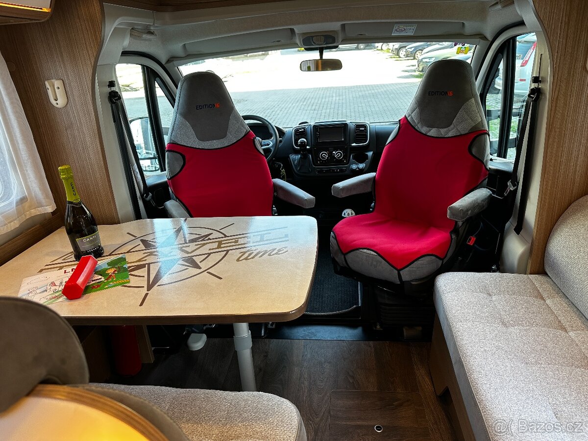 Karavan CARADO T448 2023 AT 5 miest - 10