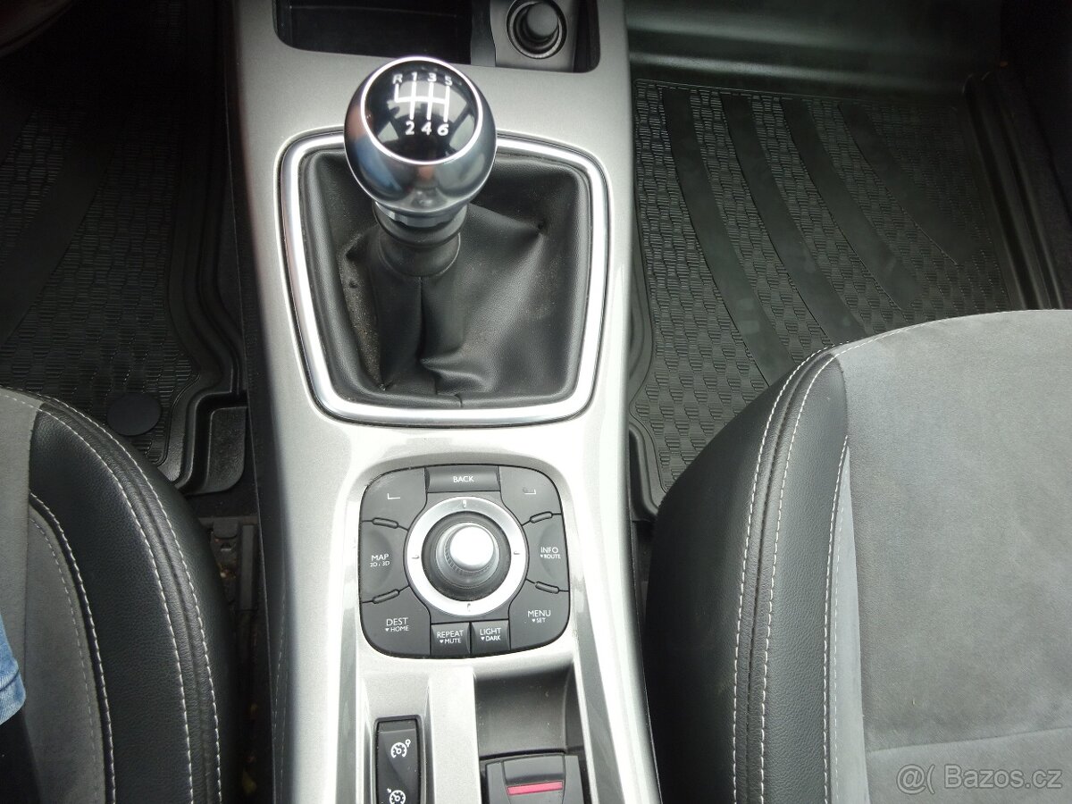 Renault Laguna 2.0 DCI Combi r.v.2010 (110 kw) - 10