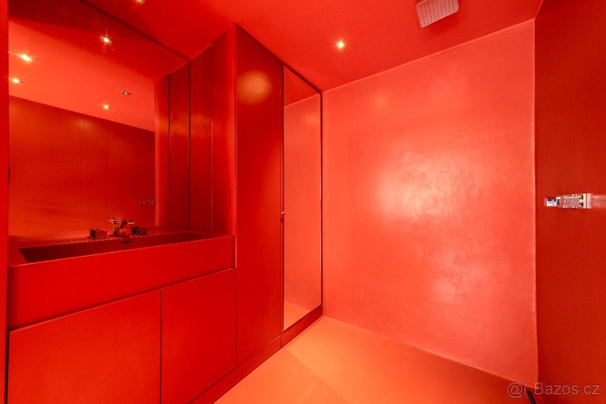 Netradiční byt s nádechem extravagance- Praha 4 - 10