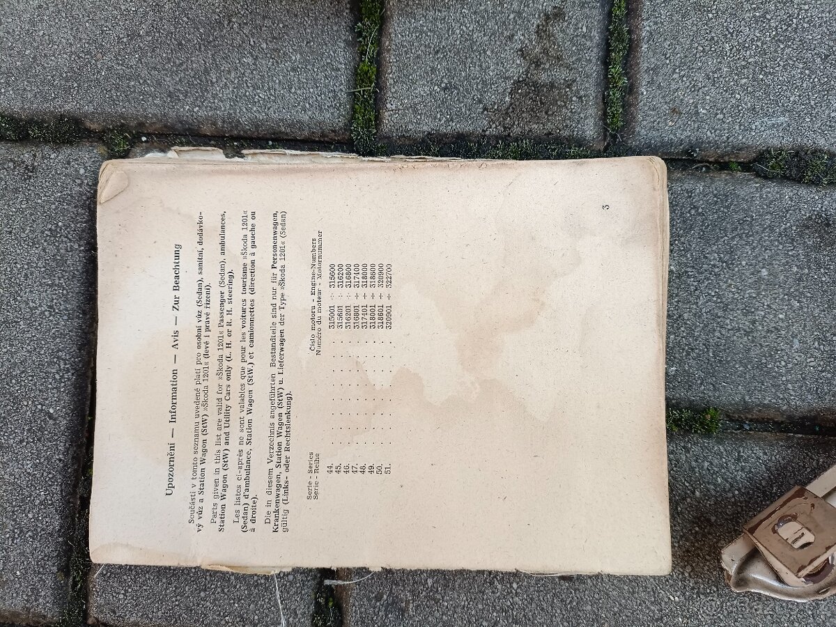 ND na automobil Škoda 1201 sedan aj.? přístrojovka lišta - 10