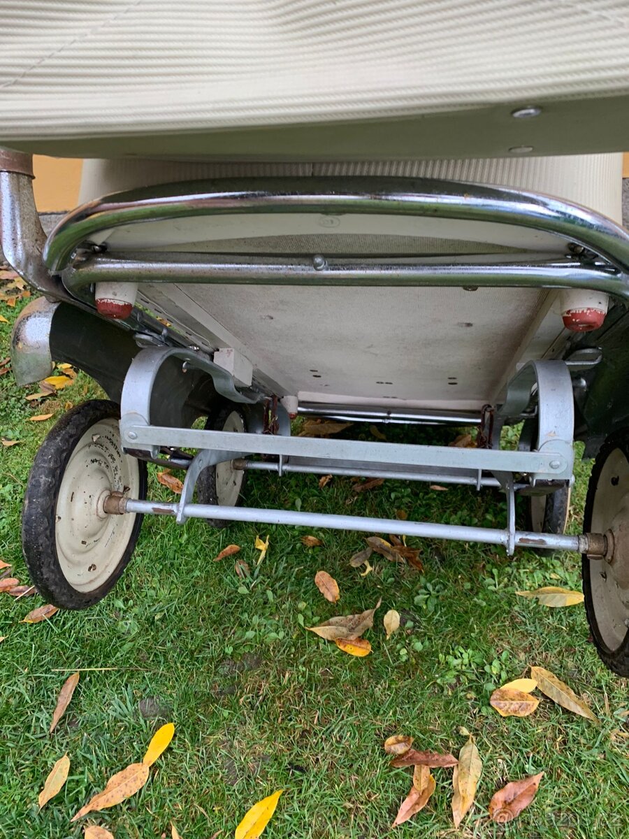 Retro kočárek pro miminko Frankonia - 10