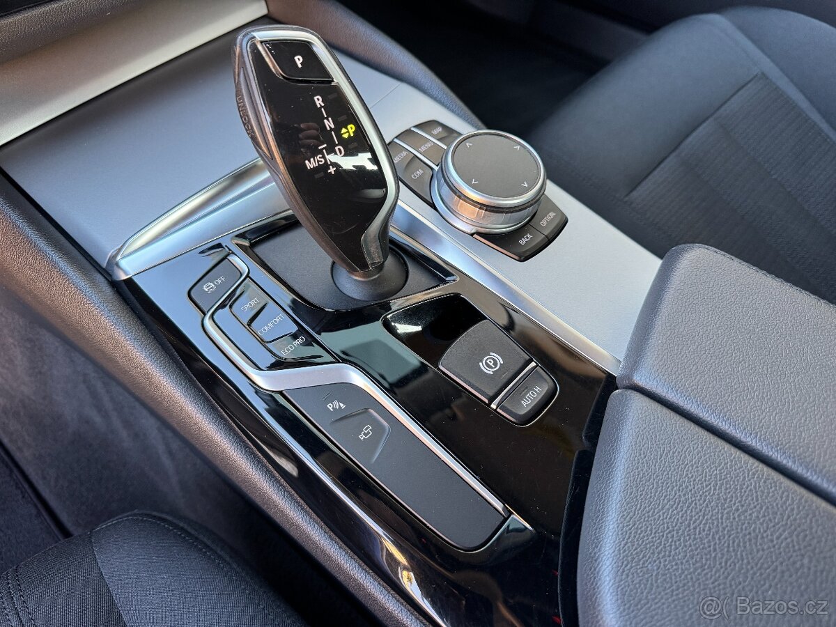 BMW Řada 5 3,0 d,xDrive,195kW,2.maj.,ČR - 10