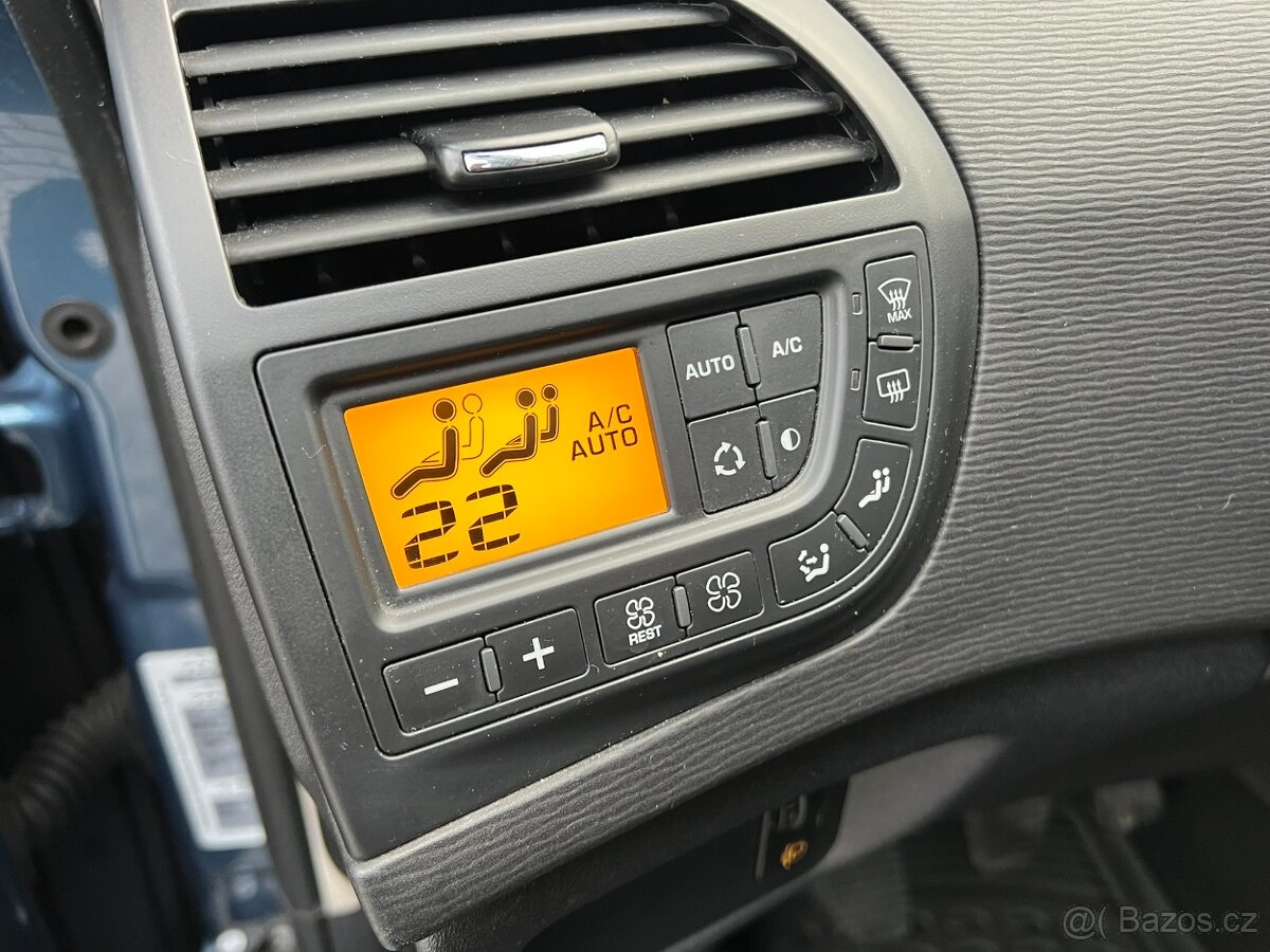 Citroën Grand C4 Picasso 1.6 HDi - 10