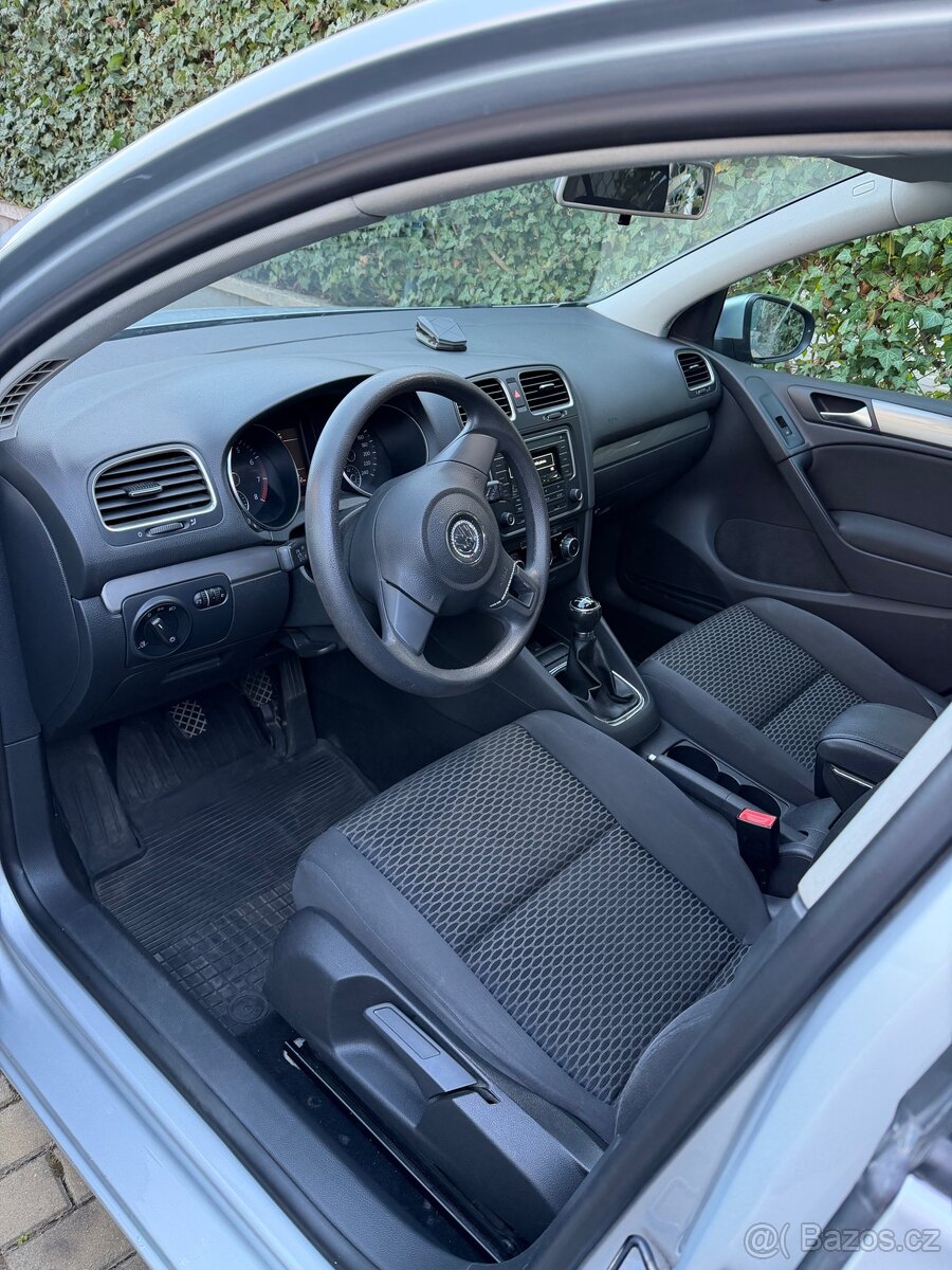 Volkwagen Golf 6 - 10