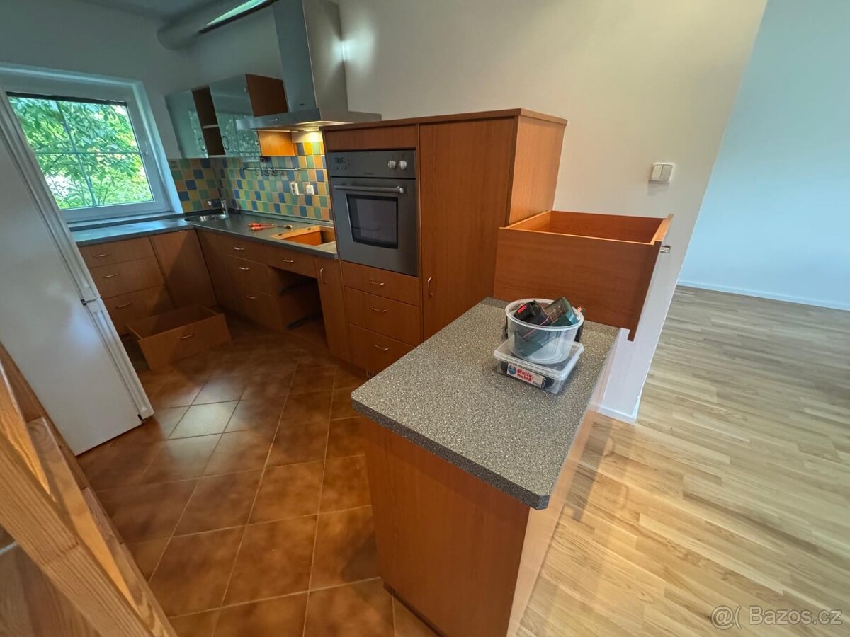 Kuchyňská linka - 10