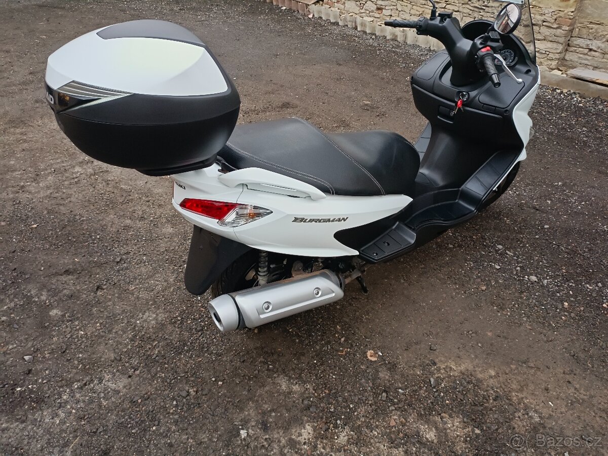 Suzuki Burgman 125i ABS rv. 2019 Cz doklady v ceně - 10