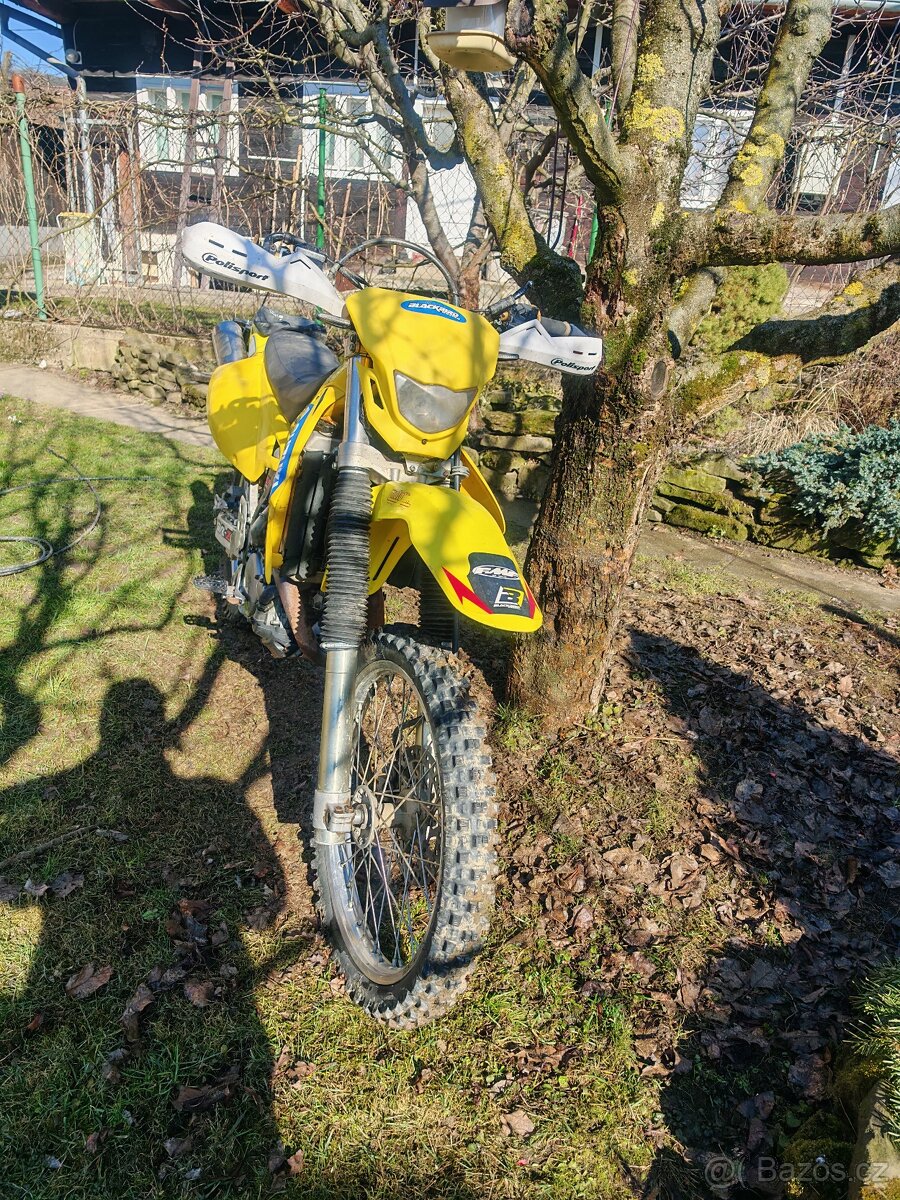 Suzuki DRZ 400 - 10