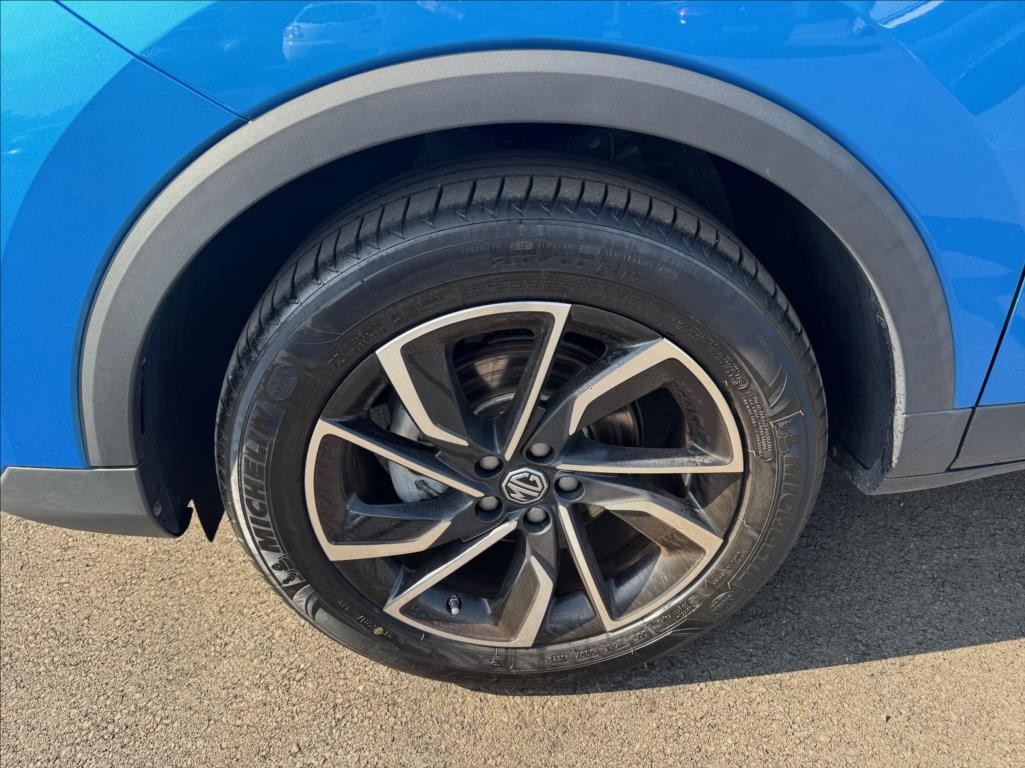 MG ZS 1,0 (2023) - 10