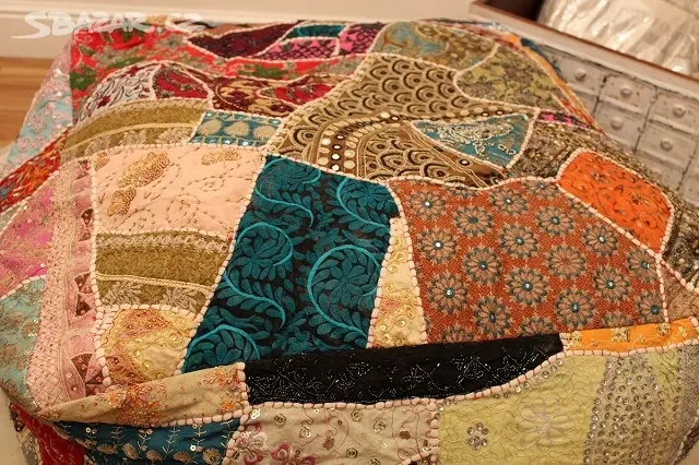 Nový designový sedací polštář Patchwork, zdobený - 10