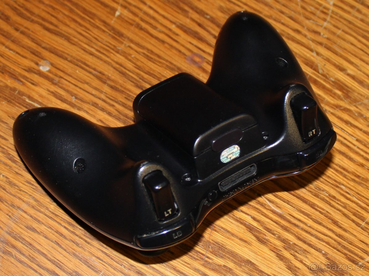 Microsoft Xbox 360 Slim Matte Black 250GB - 10