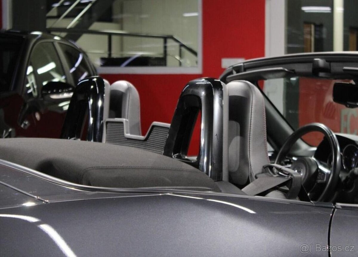 Mazda MX-5 Skyactive Exclusive-Line benzín manuál - 10