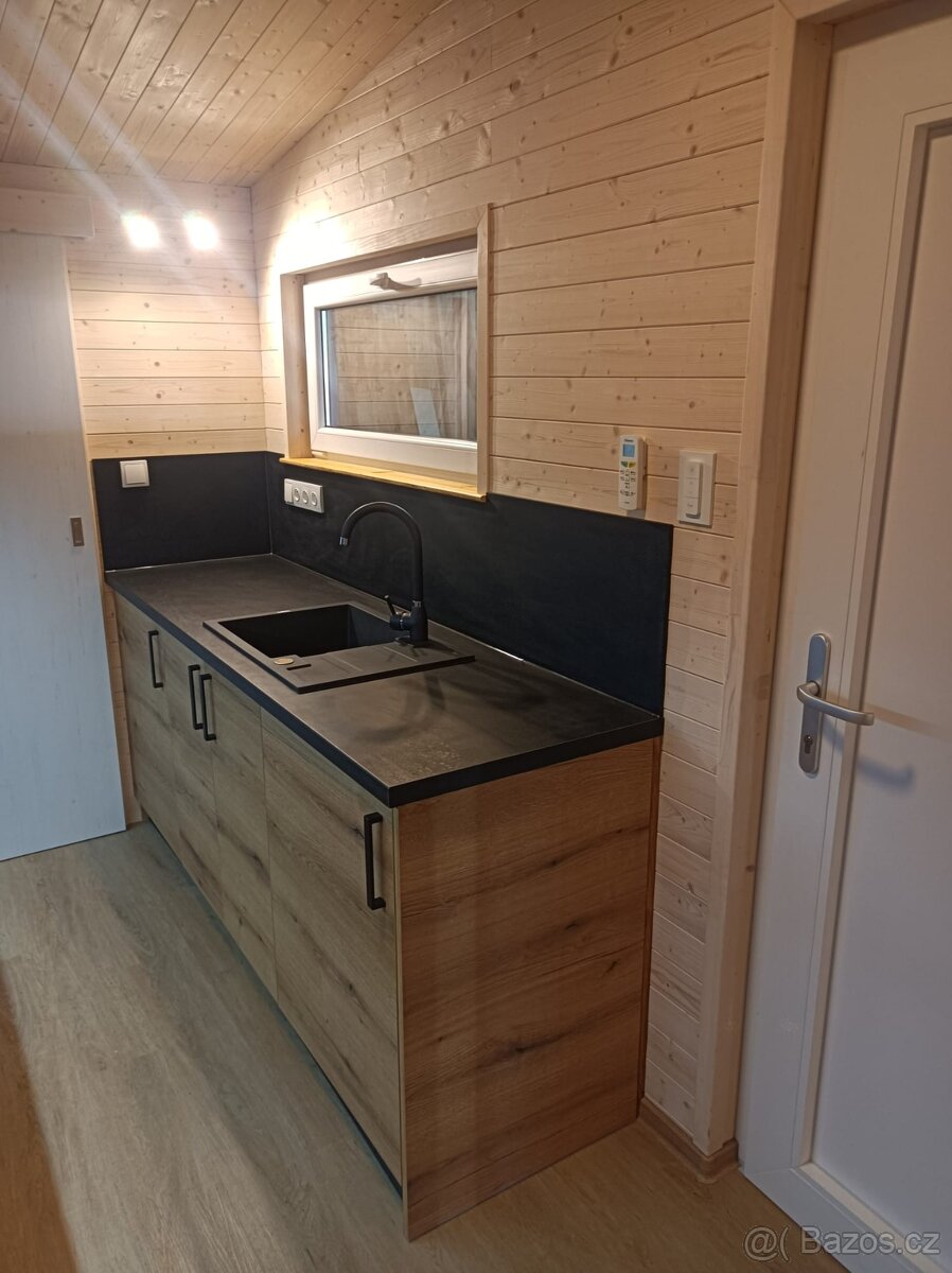Tiny house za auto 3,5t - celoroční - 10