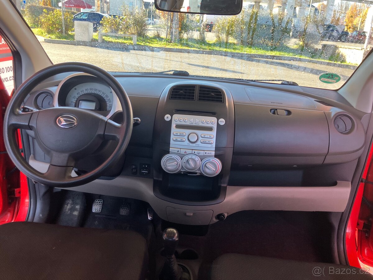 Daihatsu sirion 1.0 vvti 51kw - 10