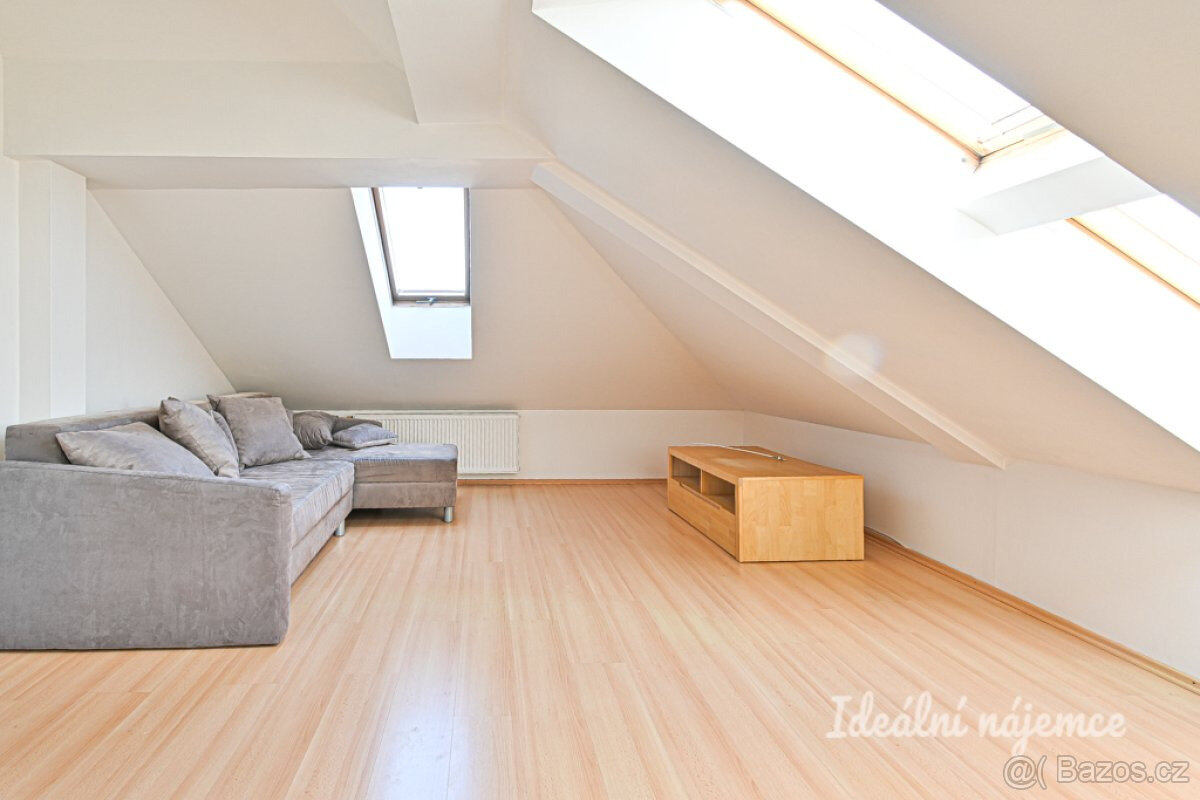 Pronájem bytu 3+kk, Palackého Třída, Královo Pole, 20900 Kč/ - 10