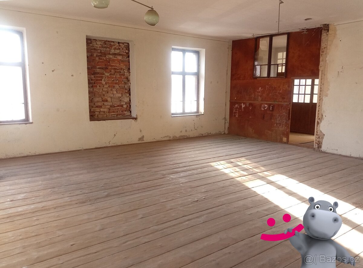 Prodej vícegeneračního domu, užitná plocha 846 m², na pozemk - 10