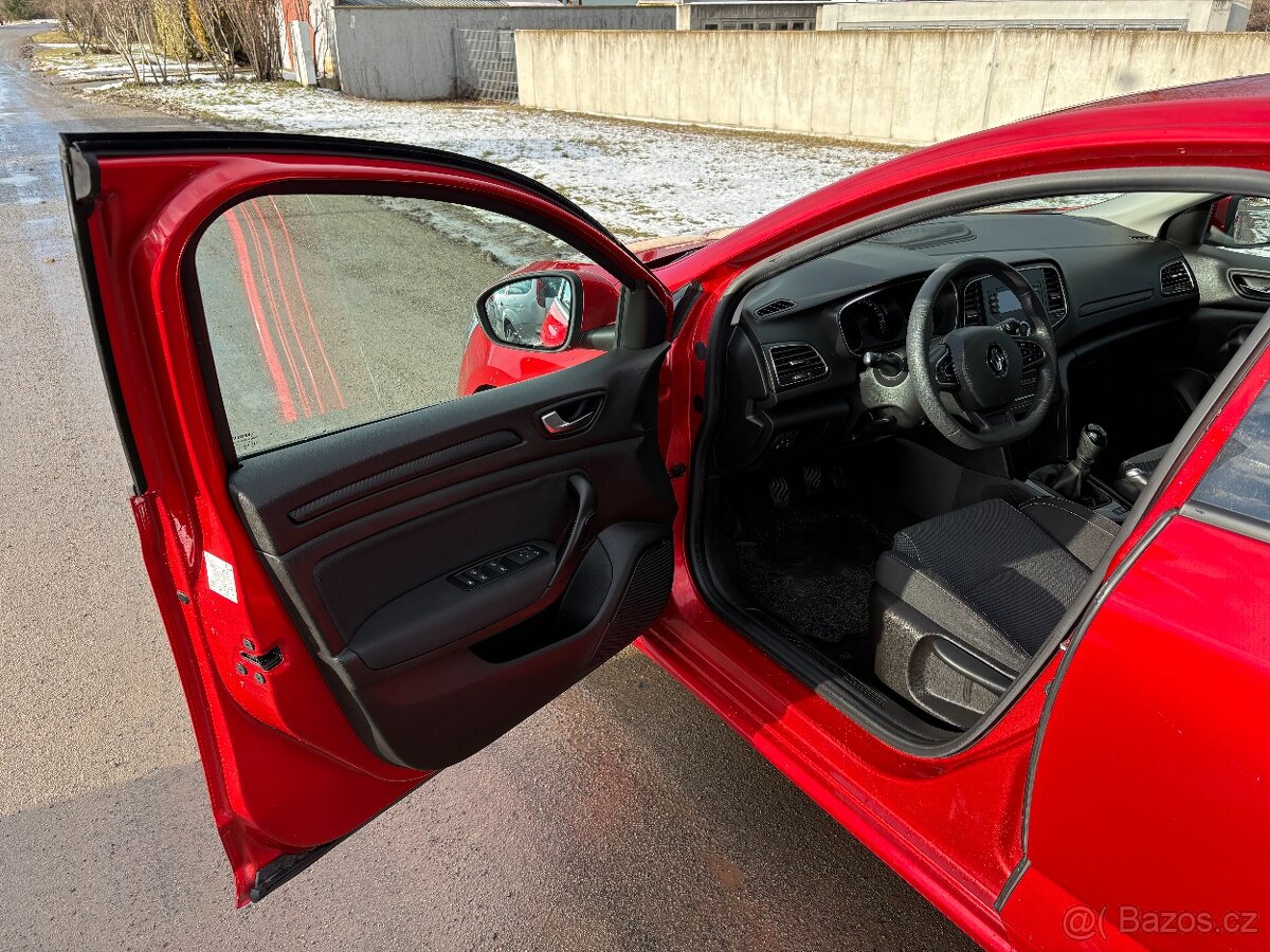 Renault Mégane, 1.3TCe - 75kW ČR nová STK - 10
