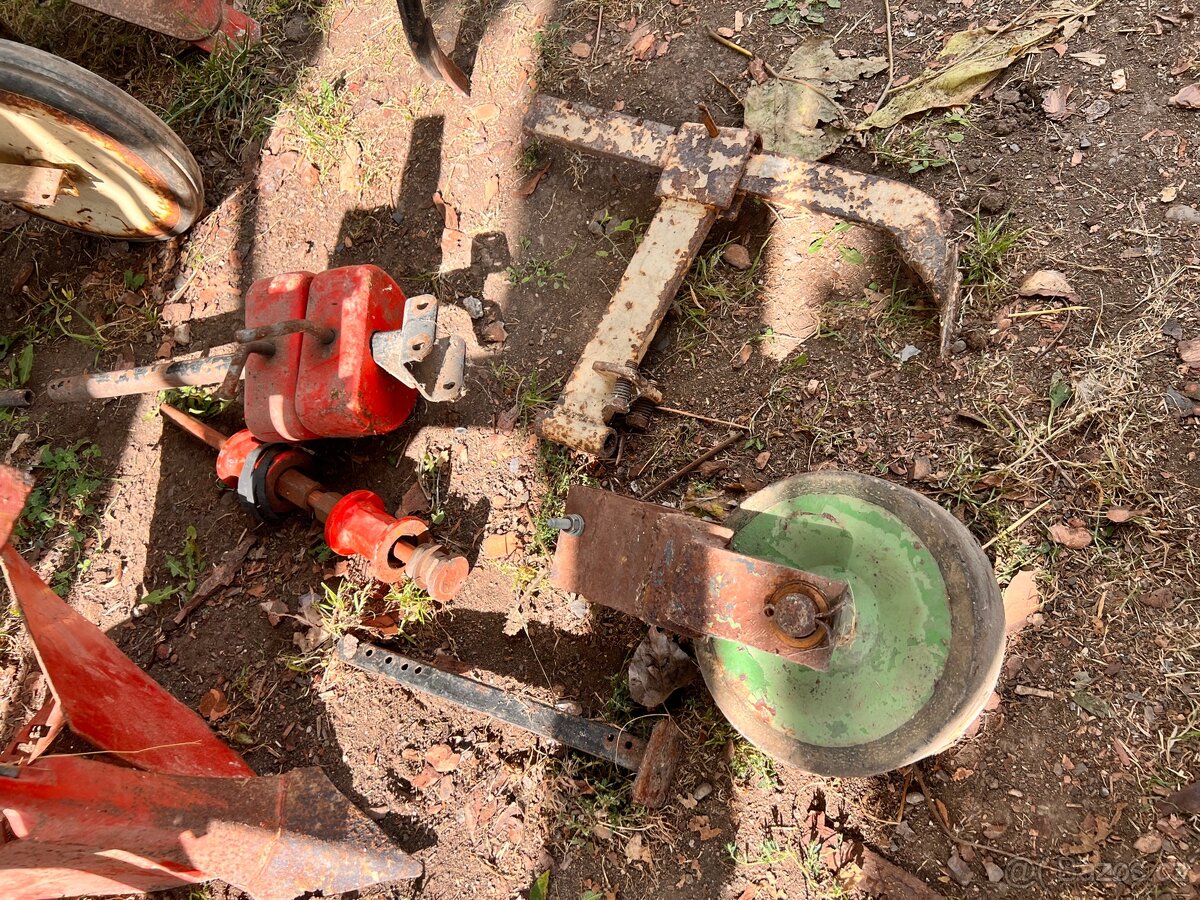 Terra Vari s bohatým příslušenstvím. - 10