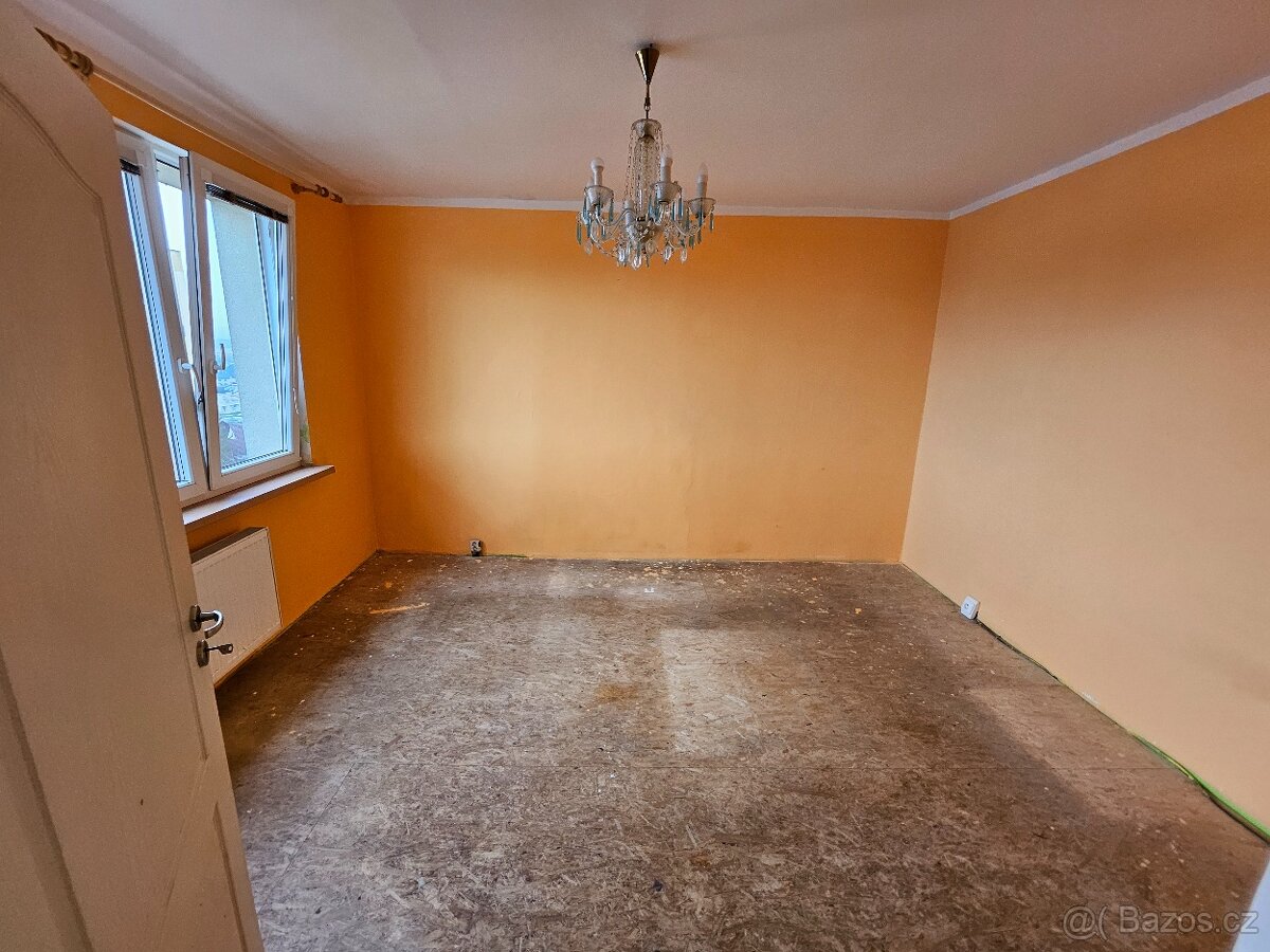Prodej bytu 3+1+terasa- Holý vrch ul. Na Blatech - 10